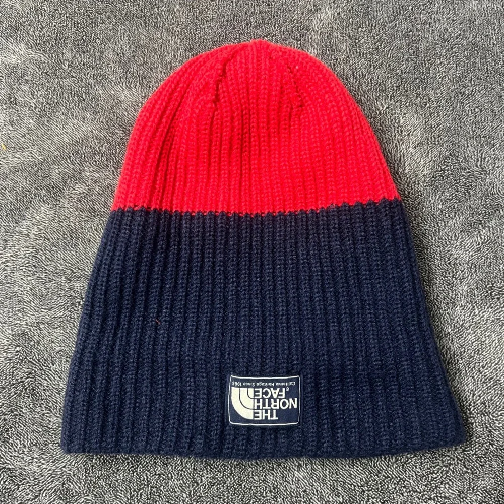 The North Face Red Navy Blue Colorblock Ribbed Knit Heritage Beanie Hat Size Med